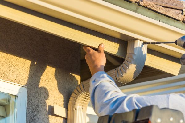 Cost of Aluminum Rain Gutter Service in Homestead